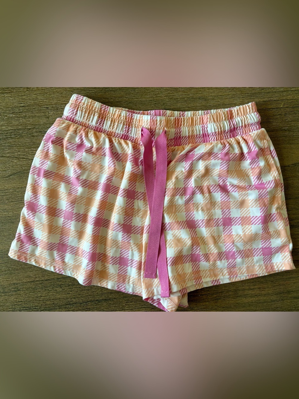Plaid Relaxed Fit Sleep Shorts in Pink & Peach